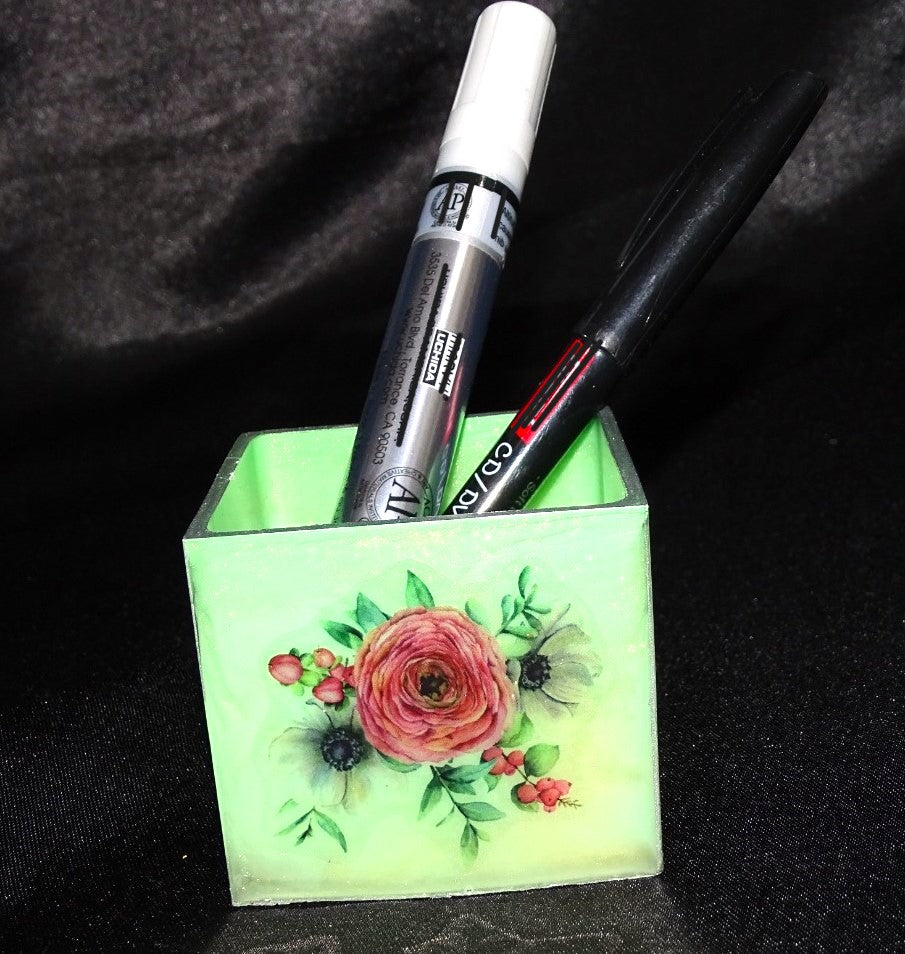 Pen Stand with Printed Rose